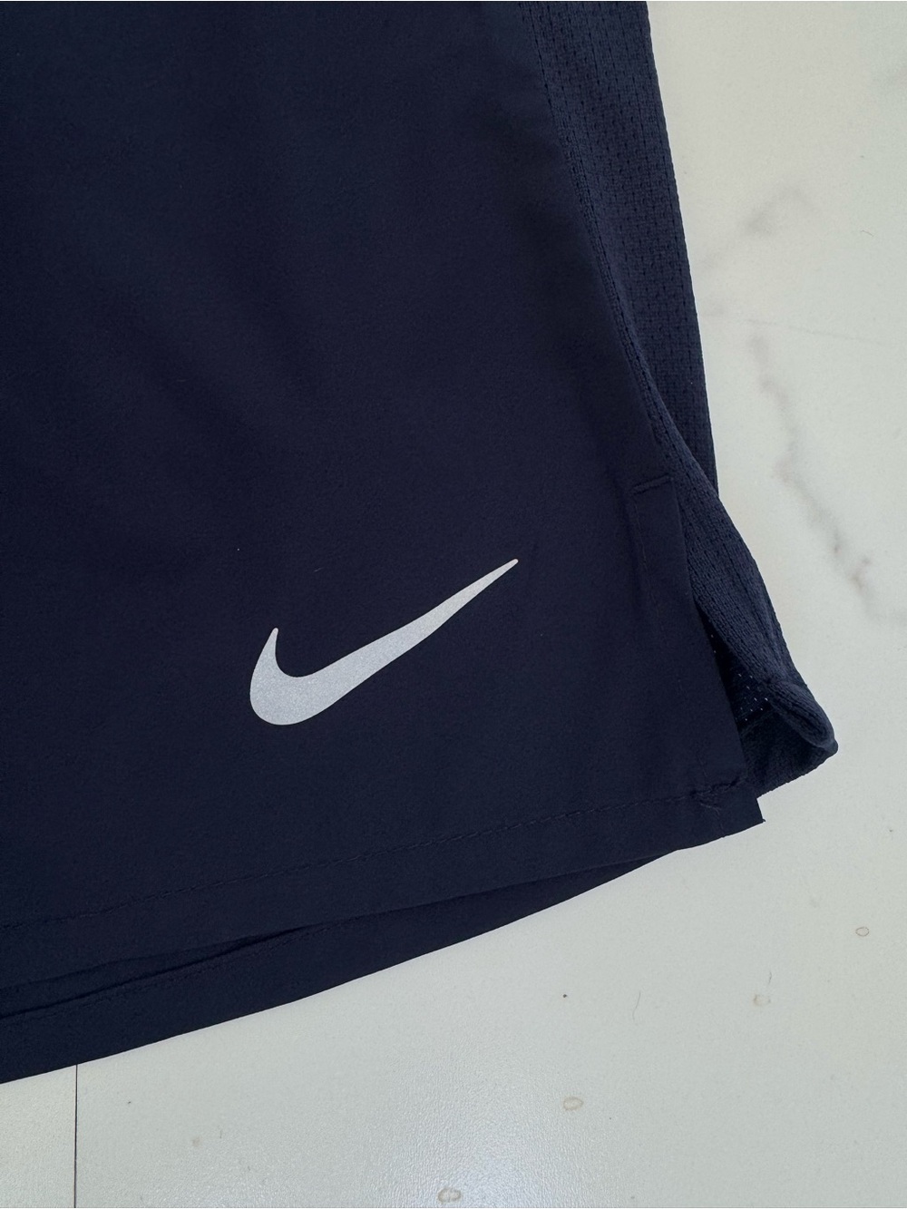 Nike Dri-FIT Navy Running Training Shorts Men’s Medium Athletic Gym Activewear - Picture 3 of 10